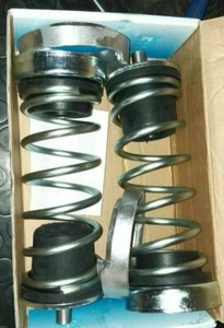 KIT RIALZO FIAT PANDA 4X4 '86-'03 ANT. POST. 2,5cm MOLLE SUPPL. + SPESSORI - Imagen 1 de 1