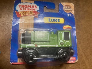 Thomas Holzeisenbahn Luke Neu im Paket mit Knitter - Bild 1 von 10