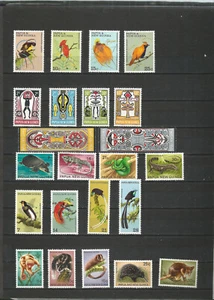 Papua, Papua New Guinea, 10 pages, birds, shell, sea, Pacific, animals - Picture 1 of 10