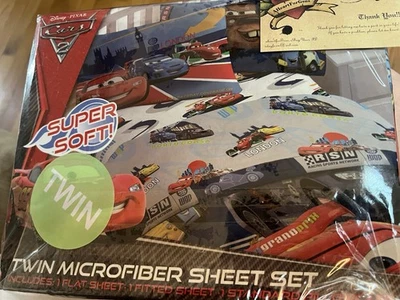 Juego de sábanas dobles de microfibra Disney Pixar Cars 2 RSN Sports London más colorido Foto 1 de 4