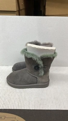 Botas UGGs K Bailey Botón 5991-K/GRIS Niños Calzado Talla EE. UU. 13 Foto 1 de 3
