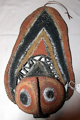 Abelam (Wosera) Middle Sepik River Yam Basket Mask, Papua New Guinea. 15 H, 4 D • 160$