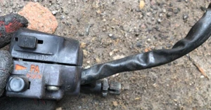 HONDA CB100N INDICATOR SWITCH CB100N LHS HANDLEBAR SWITCH GEAR LIGHT SWITCH - Picture 1 of 9
