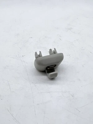 AUDI A4 S4 A5 S5 2008-2009 parasol visera soporte clip (1 pieza) OEM 8E0857562 Foto 1 de 4