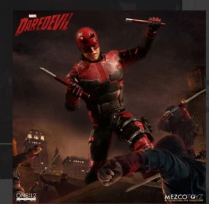 The One:12 Collective Marvel Netflix Daredevil Figure Mezco - Picture 1 of 2