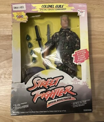 Hasbro Capcom Street Fighter Coronel Guile Special Forces Commander 12” sin usar, en caja original Foto 1 de 4