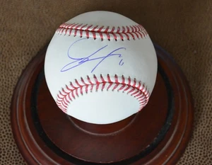 Von Roki Sasaki Los Angeles Dodgers signierter MLB Baseball MLB Authentifizierung - Bild 1 von 2