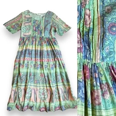 Vestido maxi LaCera boho fluido pastel paisley floral hippie nepal artístico médio - Imagem 1 de 4