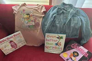 Disney Princess Girls Short Sleeve Dress,  Size 6/6X, Plus denim jacket - size 7 - Picture 1 of 2