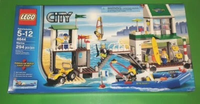 LEGO City MARINA 4644 NOVO Torre do Porto DENT Quadriciclo Café Salva-vidas Barco Selado - Imagem 1 de 4