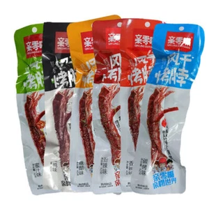 Qinzuzui Suszona na powietrzu szyja do pieczenia 42g*10 sztuk przekąsek 亲零嘴风干烤脖42g*10根 糖醋黑鸭香辣整根鸡脖非鸭脖食品 - Zdjęcie 1 z 3