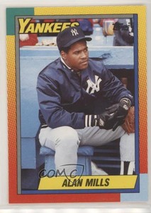 1990 Topps Traded Factory Set White Back Alan Mills #75T Rookie RC