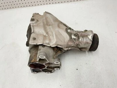 Volvo XC70 2008-2013 AWD caja de transferencia montaje de engranajes angulares OEM Foto 1 de 4