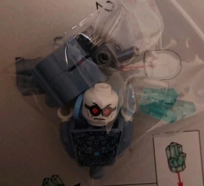 100% Lego DC Mr. Freeze Minifigure From Arkham 76300 Brand New Unassembled  - Image 1 of 2