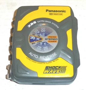 Panasonic RQ-SW6 ShockWave XBS AM/FM lettore cassette SOLO RADIO FUNZIONA LEGGI - Foto 1 di 11