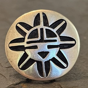 Bernard Dawahoya Hopi Sterlingsilber SunFace Overlay Vintage Ring Größe 6 - Bild 1 von 11