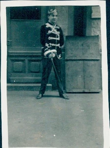 Studentika Foto Portrait eines Studenten in Uniform, Säbel, Turonia - 4250605 - Picture 1 of 2