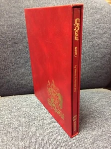 ELFQUEST BOOK #1 HC SLIPCASE SIGNED & NUMBERED 1074/3000 OOP - Picture 1 of 7