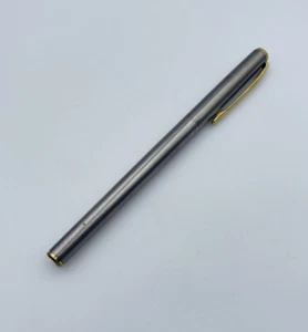 Pluma Estilográfica Montblanc Noblesse Alemania Vintage Tono Plata y Oro 14k Oro Plumín - Imagen 1 de 8