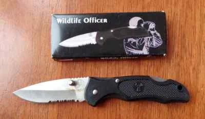 NUEVO EN CAJA Cubiertos Cola Blanca Oficial de Vida Silvestre Cuchillo Plegable Hoja de Acero Inoxidable Foto 1 de 4