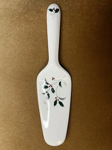 Christopher Stuart Bone China Holiday Splendor Cake Server w Box Holly Berries - Picture 1 of 4