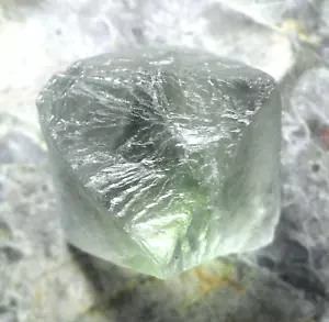 85cts Fluorite octahedron specimen grade rough China # 7 - Picture 1 of 1