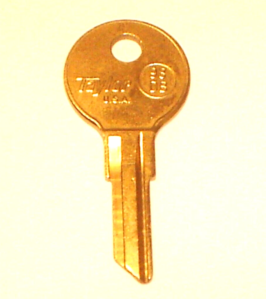 Taylor 98DB B5 1098DB fits 1947-1975 Jeep (All Models) Nickel Plated Brass - NOS - Image 1 of 4