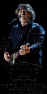 2014 Panini Country Music # 14 Randy Owen Green Instrumental - Picture 1 of 2