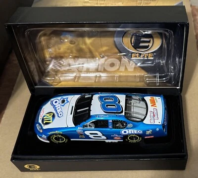 2004 Dale Earnhardt Jr Oreo Ritz RCCA Elite 1:32 scale car - Image 1 of 3