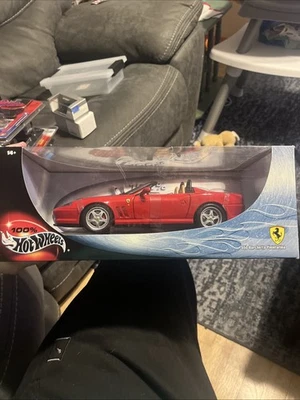 1:18 SCALE--100% HOT WHEELS--RED FERRARI 550 BARCHETTA PININFARINA CAR  - Image 1 of 4