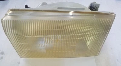 Compuesto del faro izquierdo del conductor | Se adapta a Ford F250 F350 1999-2000 Foto 1 de 4