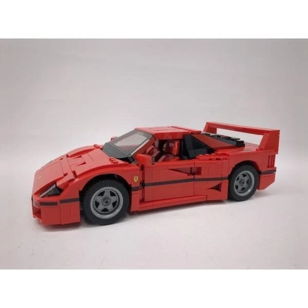 LEGO Creator Expert Ferrari F40 10248 en 2015 usado retirado con manual Foto 1 de 4