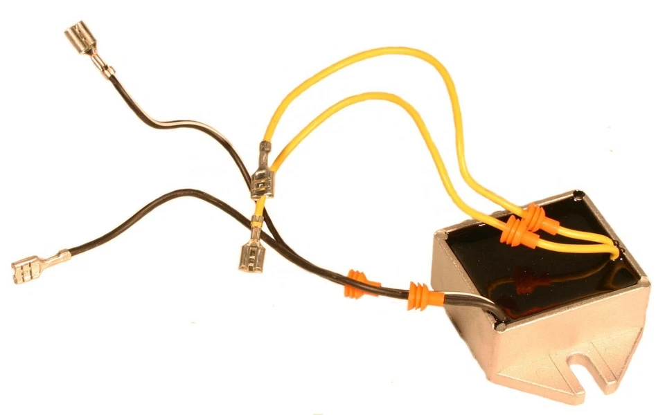 Moto-Ski Futura 500, 500E, 1981-1982, Voltage Regulator - Image 1 of 1