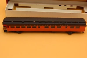 924037 Rivarossi 123 Passenger car with an observation deck in the rear - Picture 1 of 5