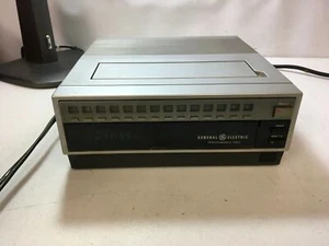GE General Electric Programmable Tuner for VCR -  Model 1CVT615  - Picture 1 of 8