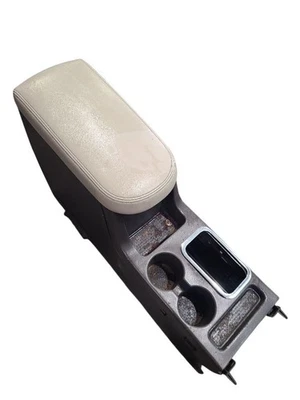 Console Front Floor Without Voice Recognition Fits 08-09 TAURUS X 631383 - Image 1 of 4