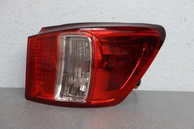 2011 2013 年 LEXUS IS250 IS350 右尾灯 原始设备制造商 — 第 1/4 张图片
