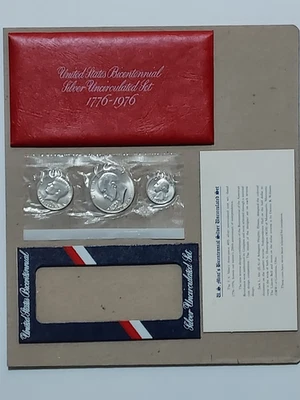 3 coin 1776-1976 US Bicentennial Silver Uncirculated Set in OGP - Image 1 of 4