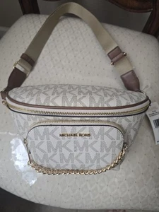 MK Jet Set Medium Sling - Picture 1 of 7