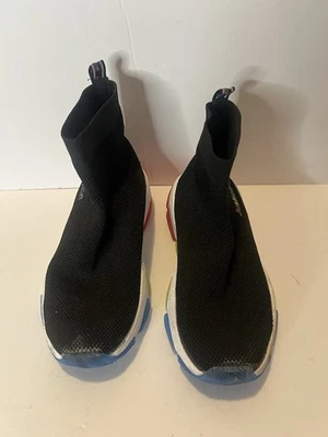 Justicesport Niña Pequeña Calcetín Tenis Zapatos Negro 3 o 4 Usado Foto 1 de 4