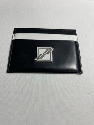 Portatarjetas de crédito ejecutivo de negocios We11done emblema de metal de cuero blanco negro Foto 1 de 4