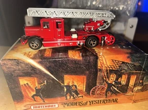 Matchbox Fire Engine Series 1932 Mercedes-Benz Ladder Truck, Item #YFE05 - Picture 1 of 5