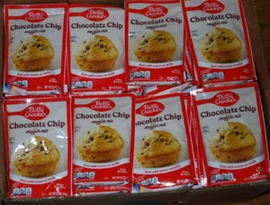 (30 PACK) Betty Crocker Chocolate Chip Muffin Mix, 6.5 Oz (Pack of 30) BB 6/25 - Picture 1 of 10