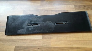 VW SCIROCCO MK2 81-92 REAR NUMBER PLATE PLASTIC PLINTH COVER TRIM STRIP - Picture 1 of 1
