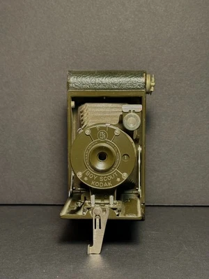 Cámara Plegable Kodak Boy Scout rara CON FUELLE VERDE ORIGINAL Walter Teague Foto 1 de 4
