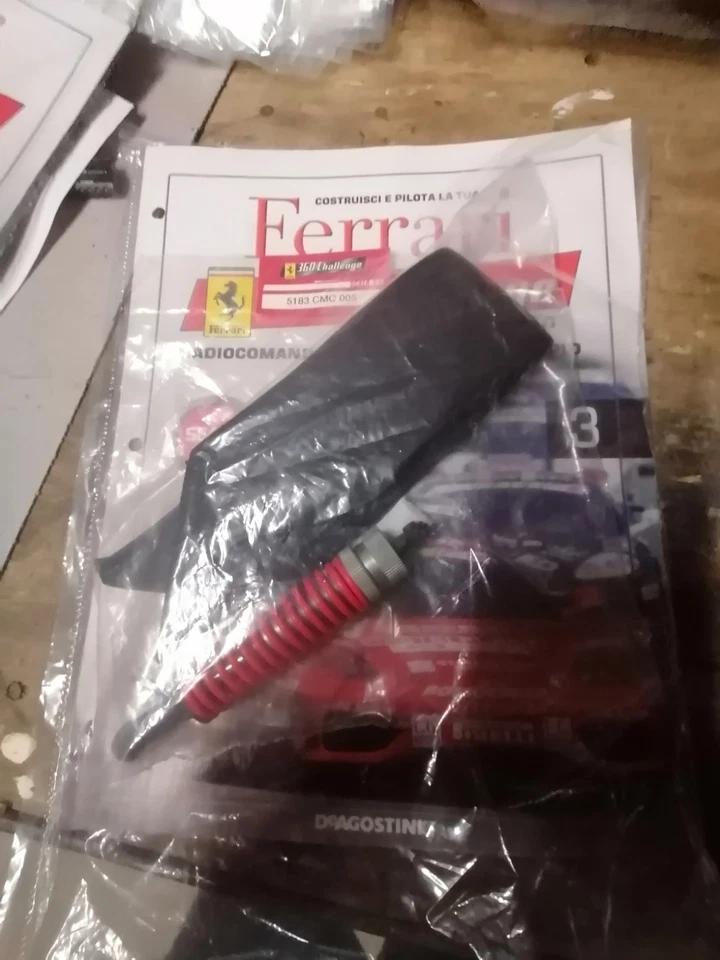 Ferrari 360 Challenge scala 1:5 Deagostini Uscita N 3 - Immagine 1 di 1