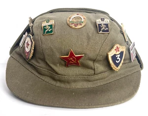 VINTAGE USSR SOVIET RUSSIA ARMY HAT WITH 18 OLYMPIC PINBACKS LOT AND 2 PATCHES - Picture 1 of 12