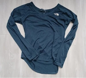 Camicia The North Face donna piccola manica lunga taglio a goccia - Foto 1 di 11