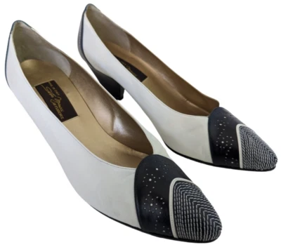 Женские туфли-лодочки Sesto Meucci of Florence на котятином каблуке размер 8,5 М белые - Изображение 1 из 4