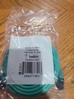 Belkin A3L980-25-GRN-S Cat6 Patch Cable - 25ft, Snagless, UTP - Image 1 of 2